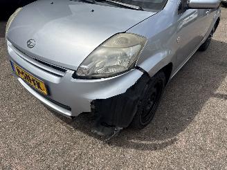 Daihatsu Sirion 1.0-12V Premium picture 10