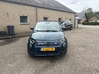 Fiat 500E La Prima 42 kWh picture 2
