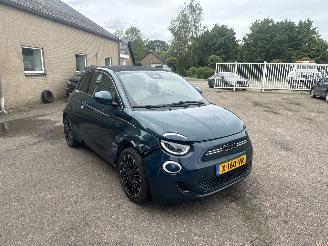 Auto incidentate Fiat 500E La Prima 42 kWh 2023/1