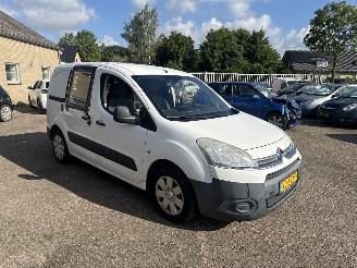 Schadeauto Citroën Berlingo 1.6 e-HDI 500 Cl. Ec 2013/6