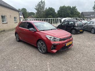 uszkodzony samochody osobowe Kia Rio 1.0 TGDI GT-Line REST BPM €1200,-!!! 2019/6
