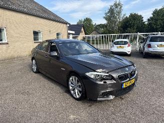 skadebil auto BMW 5-serie 528xi High Executive Individual AUT REST BPM €400,-!!! 2013/5