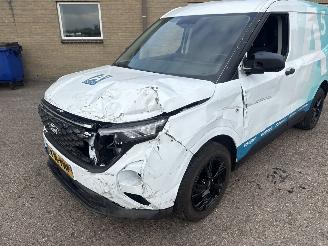 Ford Transit E-Transit Courier Trend 44 kWh picture 11