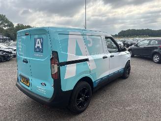 Ford Transit E-Transit Courier Trend 44 kWh picture 7