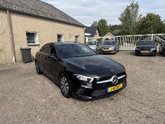 skadebil auto Mercedes A-klasse 200 Business Solution AUT REST BPM €1200,-!!! 2020/7