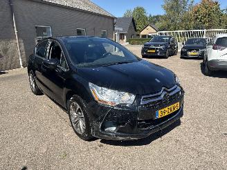 Damaged car Citroën DS4 1.6 e-HDI Business AUT REST BPM €600,-!!! 2012/12