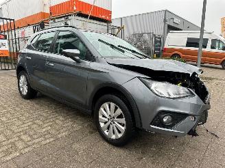 damaged passenger cars Seat Arona 1.0 TSI Style Launch Edition 2018/1