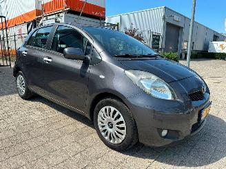 Unfallwagen Toyota Yaris 1.3 VVTi Aspiration 2010/9