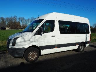 Schadeauto Volkswagen Crafter 2.5 tdi Rolstoelvervoer 2010/4