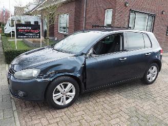 Schadeauto Volkswagen Golf 1.2TSi HighLine Match 2012/5