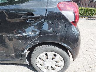 Peugeot 108 1.0 E-Vti Active picture 7