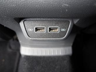 Volkswagen T-Cross 1.0 TSI Life picture 14