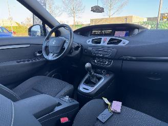 Renault Grand-scenic 1.4 TCE 96KW AIRCO picture 10