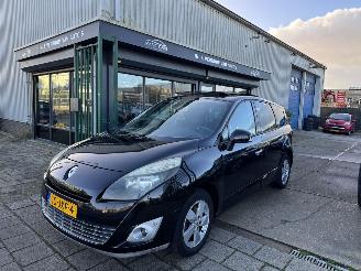 skadebil auto Renault Grand-scenic 1.4 TCE 96KW AIRCO 2009/9