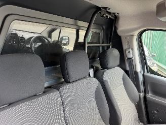 Peugeot Partner 1.6 HDI PREMIUM PACK AIRCO AUTOMAAT picture 11