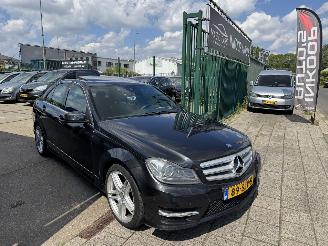 Mercedes C-klasse C180 AUTOMAAT AMG-PAKKET picture 3