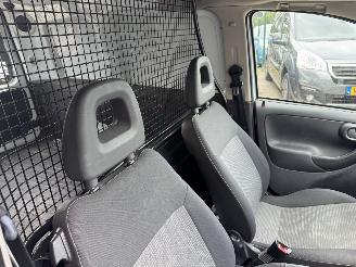 Opel Combo 1.6 16V CNG GAS AIRCO picture 8