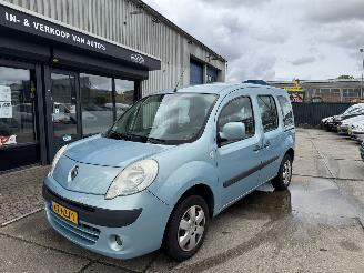 škoda osobní automobily Renault Kangoo 1.6 16V AIRCO 2009/7
