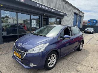 škoda osobní automobily Peugeot 208 1.2 VTI AIRCO 2014/3