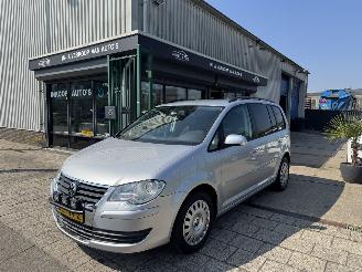 damaged passenger cars Volkswagen Touran 1.4 TSI AIRCO 7-PERSOONS 2007/11