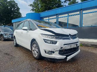 skadebil auto Citroën C4 PICASSO 1.2 PureTech Intensive 2016/6