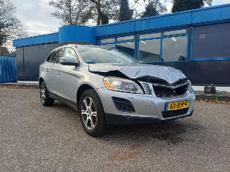 Auto incidentate Volvo Xc-60 2.0 T5 Summum 2013/1