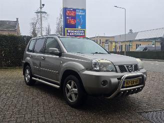 Nissan X-Trail 2.0 Columbia 2wd picture 2