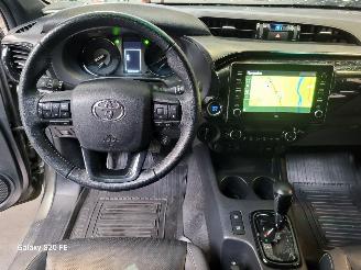 Toyota Hilux 2.8 D-4D 150-KW Automaat 4-WD Invincible picture 17