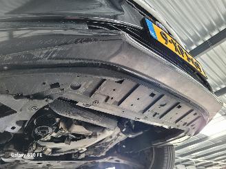 Volvo V-40 2.0 D4 190-PK 6-Bak Summum 5drs picture 8