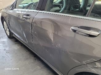 Mercedes A-klasse 180 Automaat 90-KW 5drs Urban picture 7