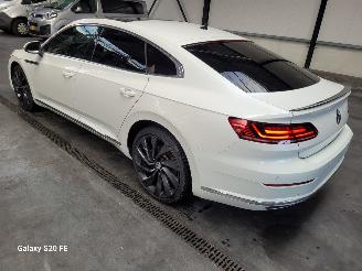 Volkswagen Arteon 2.0 TDi 176-KW DSG 4-MOTION R-LINE picture 2