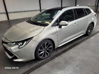 Damaged car Toyota Corolla Touring Sports 2.0 Hybrid 112-KW Automaat 2019/8