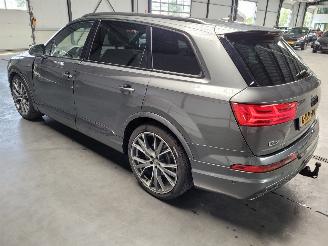 Audi Q7 3.0 TDi 200-KW Automaat 7-Persoons S-Line Quattro picture 3