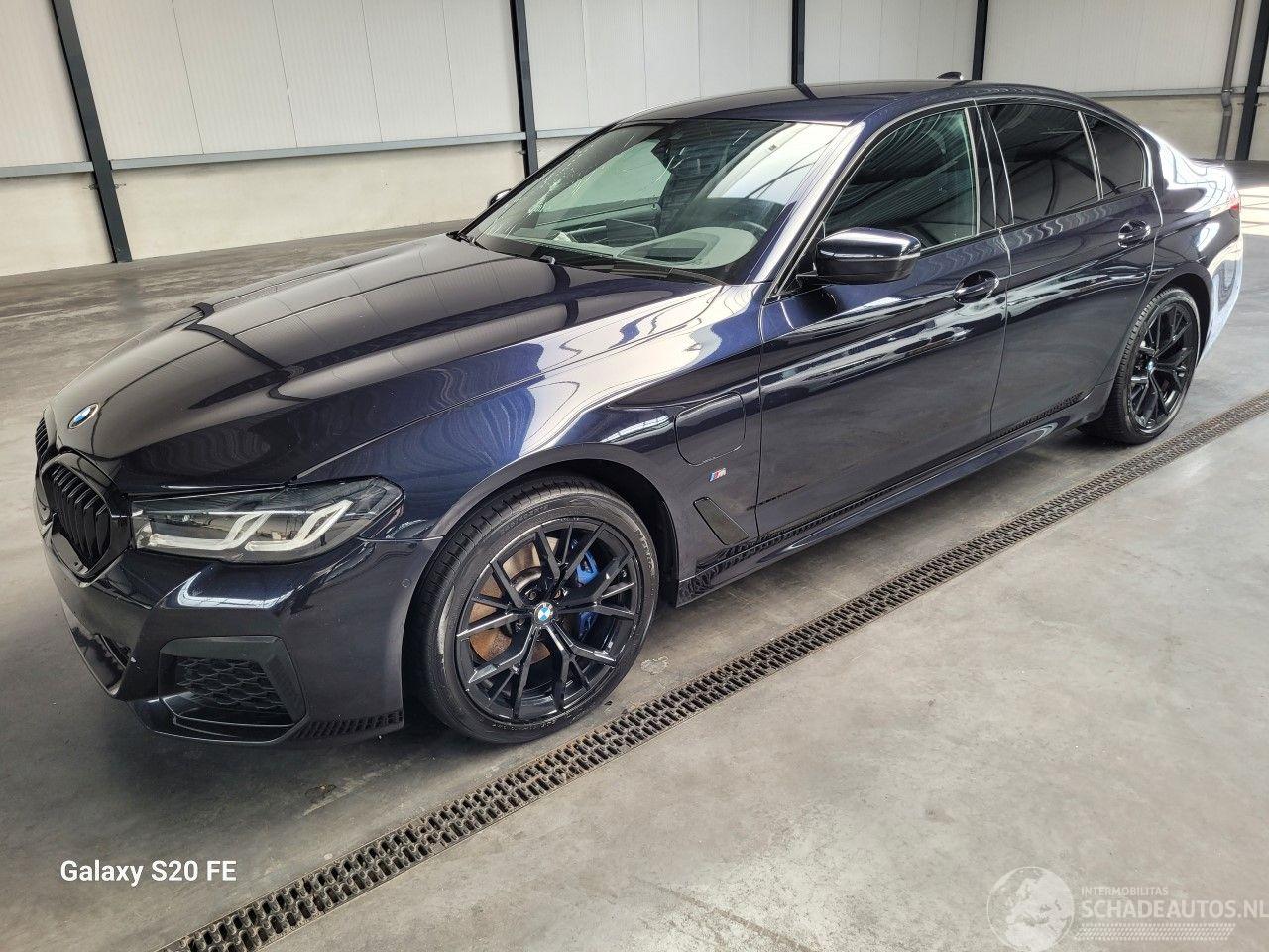 BMW 5-serie 530e Limo 215-KW Automaat M-SPORT Facelift