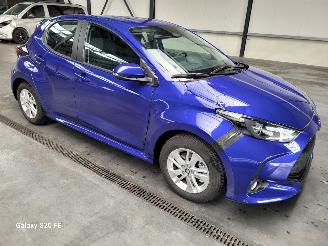 skadebil auto Toyota Yaris Hybrid 1.5 68-KW Automaat 5drs 2026/2