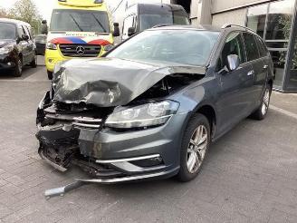 Dezmembrări autoturisme Volkswagen Golf Golf VII Variant (AUVV), Combi, 2013 / 2021 1.0 TSI 12V BlueMotion Technology 2018/10
