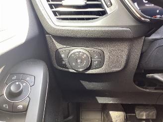 Ford Focus 1.0 EcoBoost Hybrid Titanium X picture 15