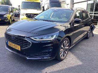 Schadeauto Ford Focus 1.0 EcoBoost Hybrid Titanium X 2025/1