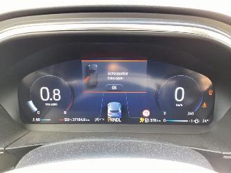 Ford Focus 1.0 EcoBoost Hybrid Titanium X picture 11