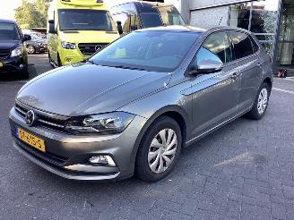 Schadeauto Volkswagen Polo 1.0 TSI Comfortline 2018/6