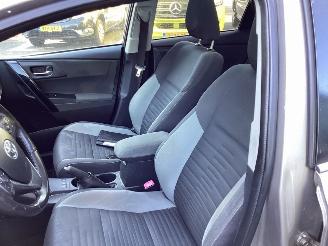 Toyota Auris Touring Sports 1.8 Hybrid Lease picture 10