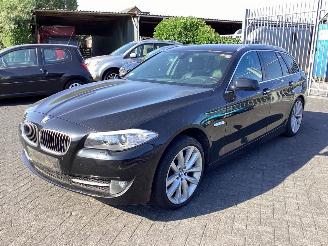 Schadeauto BMW 5-serie 520 D high Executive 2012/8