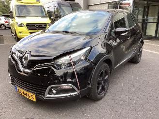 Schadeauto Renault Captur 0.9 TCe Expression 2017/1