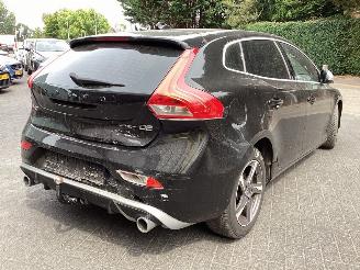 Volvo V-40 2.0 D2 R Design picture 5