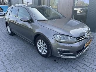 Schadeauto Volkswagen Golf Variant 1.2 TSI Highline 2014/5