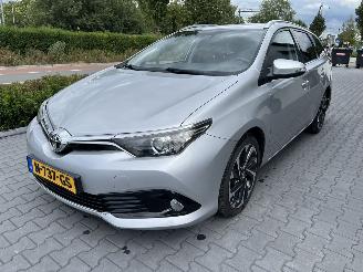 Vaurioauto  passenger cars Toyota Auris Touring Sports 1.3 Aspiration Navi Clima Camera 2017/12