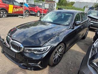 Vrakbiler auto BMW 3-serie 3 serie (G20), Sedan, 2018 320d 2.0 TwinPower Turbo 16V 2019/8