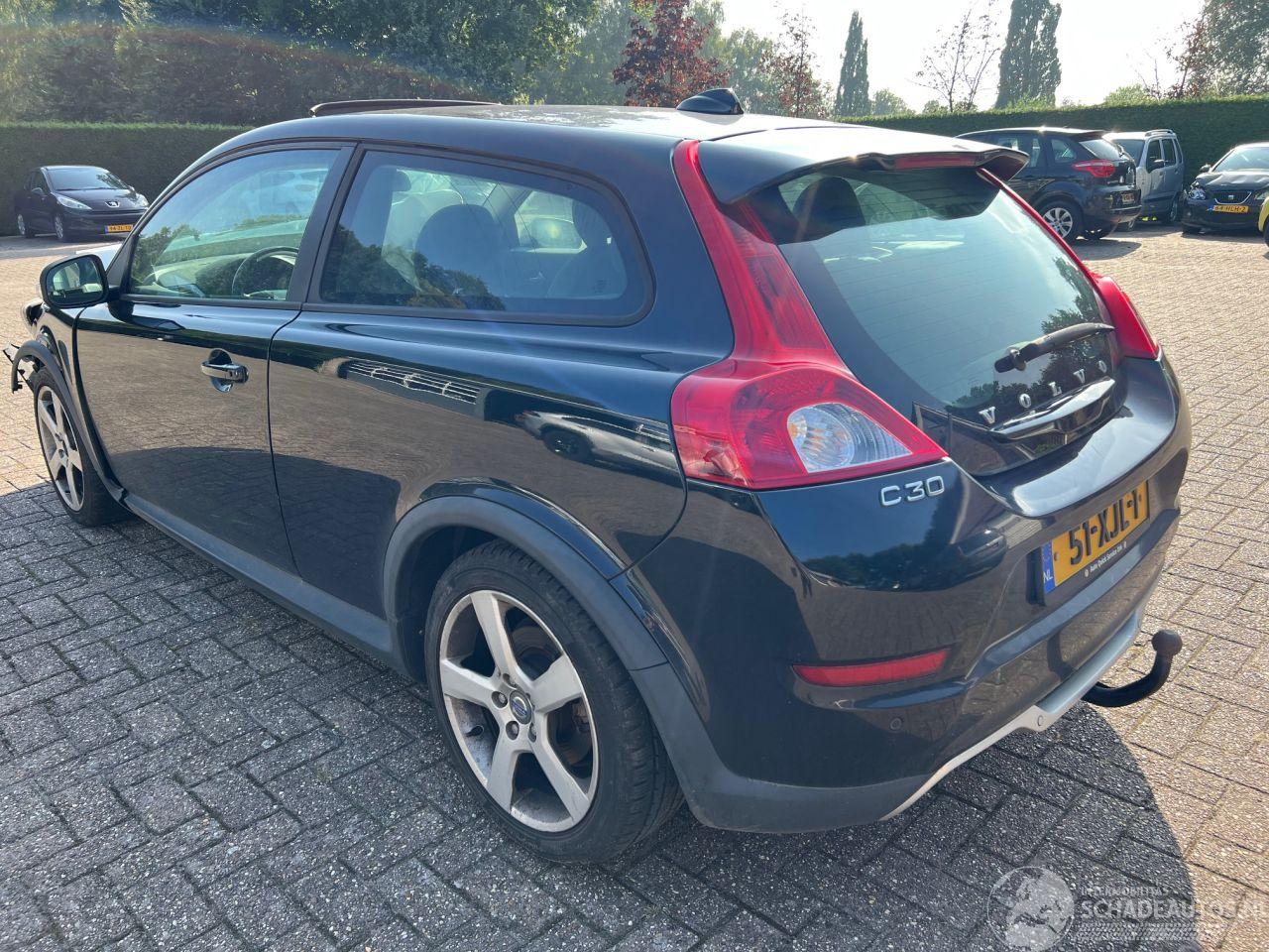 Volvo C-30 1.6d R-design