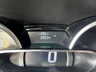 Renault Clio 0.9 TCE AIRCO / CRUISE / PDC picture 14