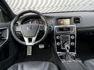 Volvo S-60 1.5 T3 AUTOMAAT / NAVI / CRUISE / LEER / PDC picture 12